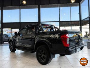 NISSAN FRONTIER X-GEAR AT 2021
