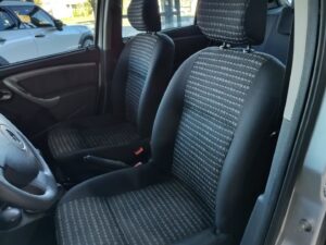 RENAULT SANDERO CONFORT AÑO 2012