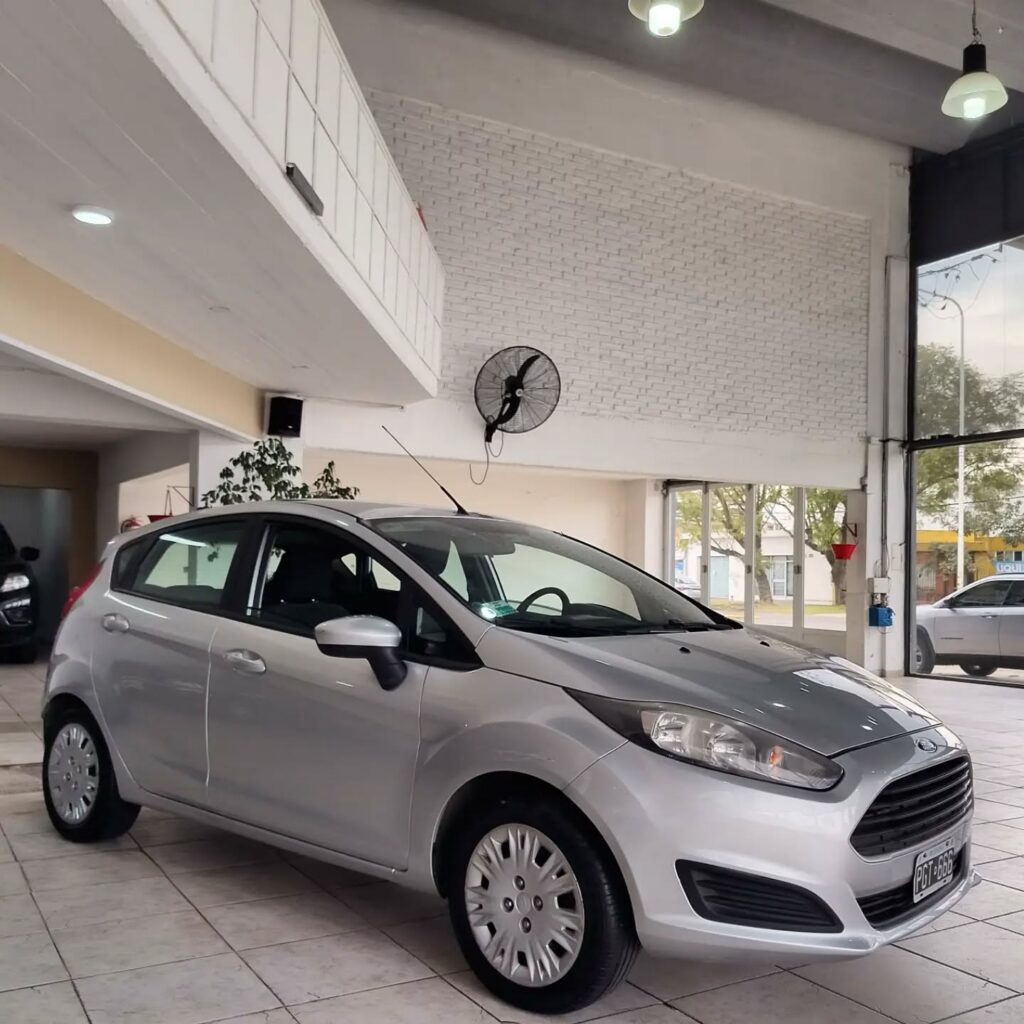 FORD FIESTA S 2015 C/ 122 MIL KM  – GNC