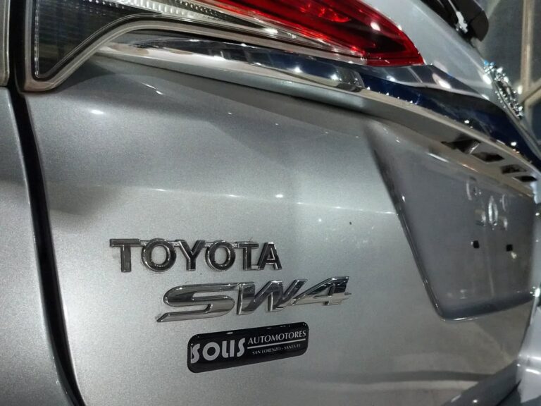 TOYOTA SW4 SRX 2017 4X4 7 ASIENTOS OPTIMO ESTADO