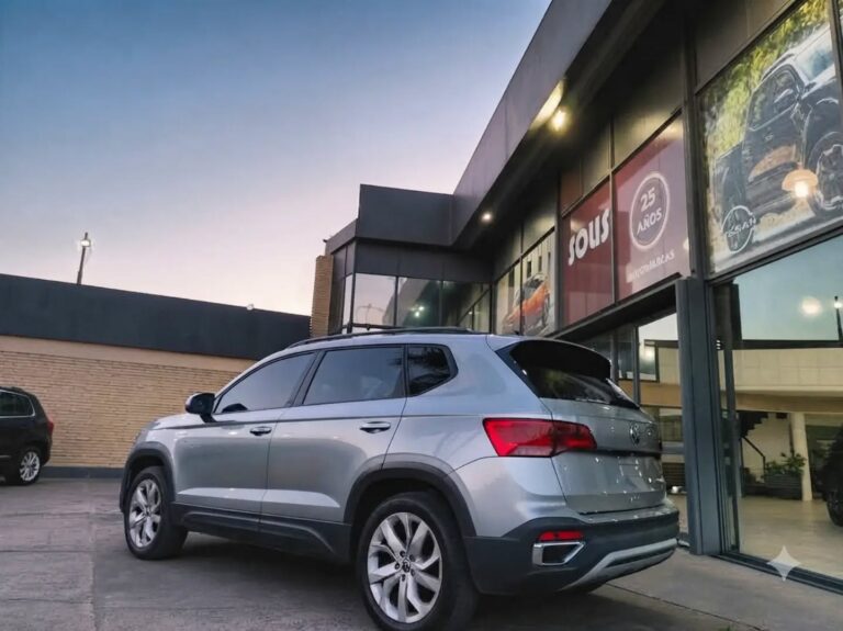 VOLKSWAGEN TAOS CONFORTLINE 250 TSI AÑO 2023 C/ 29 MIL KM